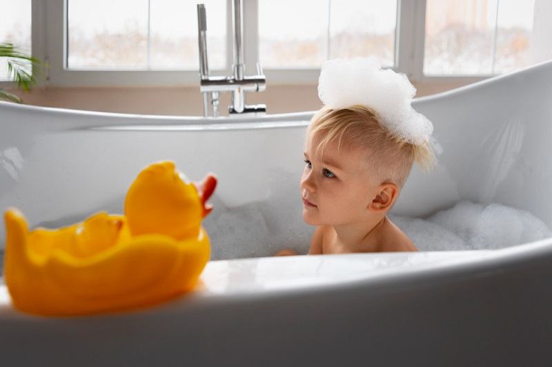 De ce copiii refuza sa se spele si cum poti rezolva aceasta problema